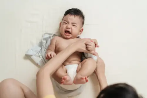bab bayi berlendir dan ada bercak darah-bebeclub