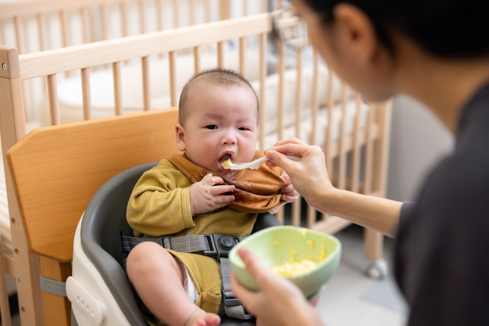 mpasi pertama bayi 5 bulan-bebeclub
