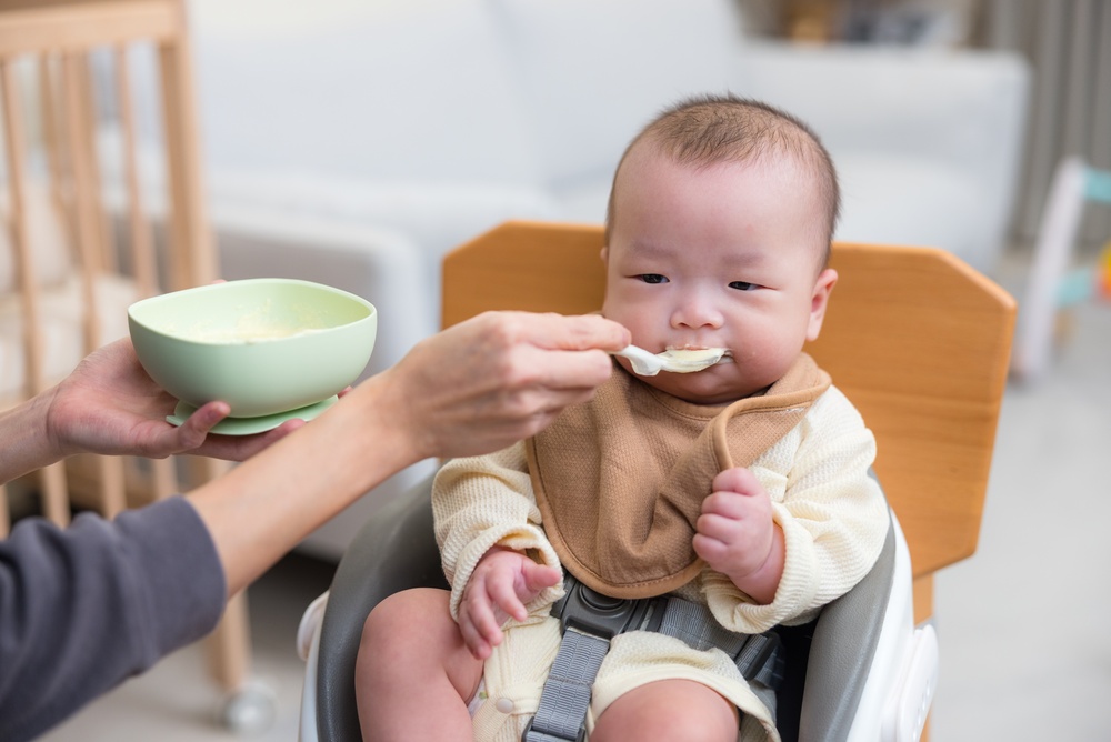 bayi 9 bulan belum bisa makan kasar-bebeclub