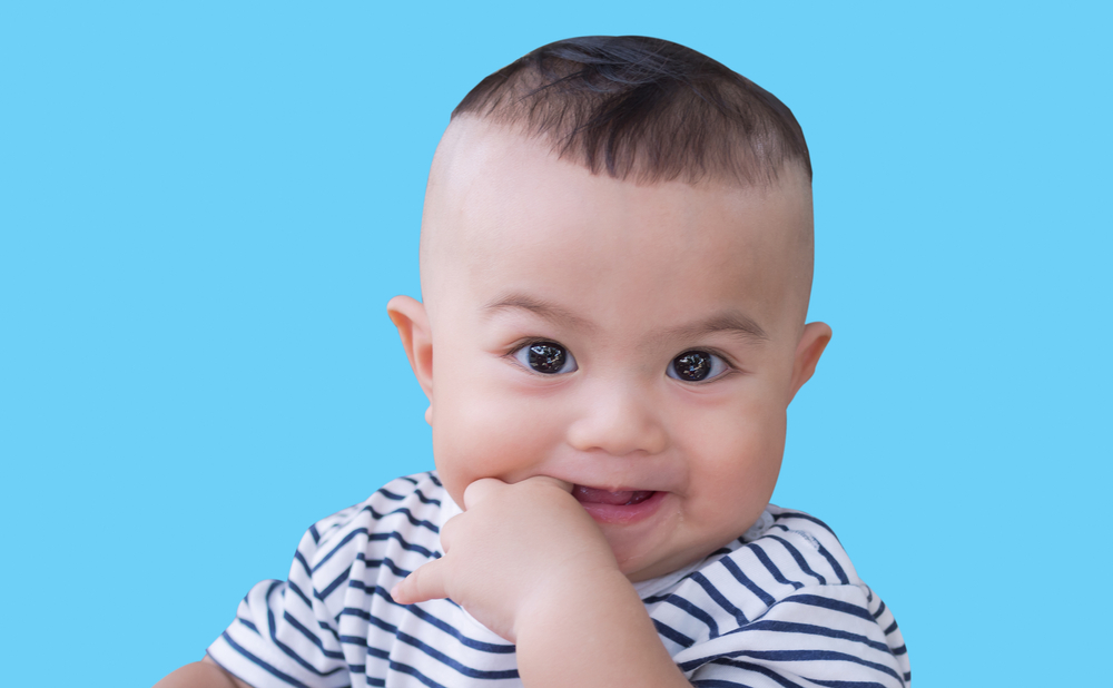 Bayi 9 Bulan Belum Tumbuh Gigi: Normal?