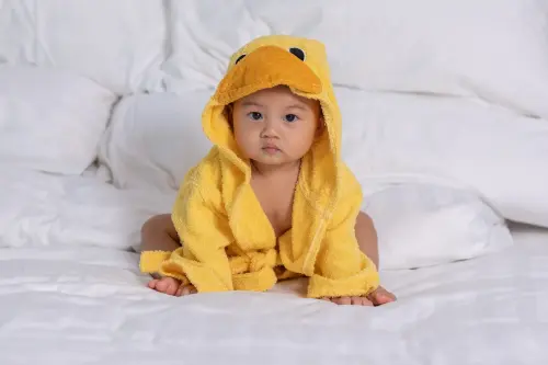 Bayi 8 bulan belum bisa merangkak-bebeclub
