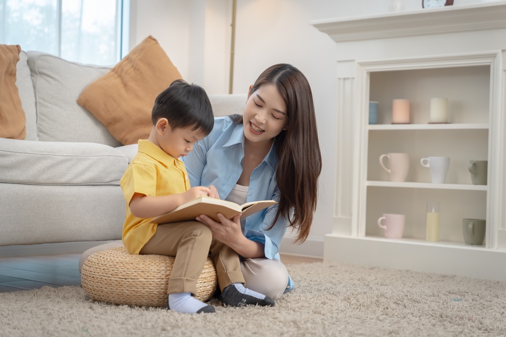 15 Stimulasi agar Cepat Bicara yang Efektif untuk Anak 1-3 Tahun
