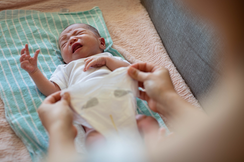 Penyebab Bayi 2 Bulan Susah BAB dan Cara Mengatasinya
