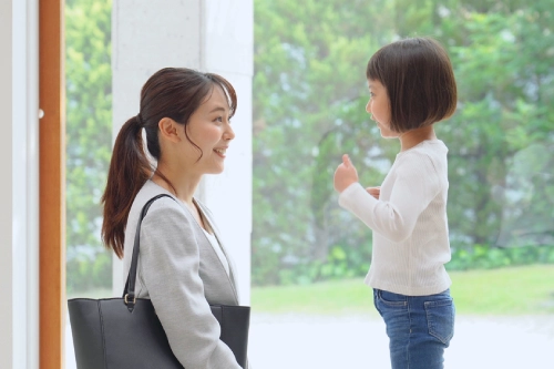 Menjadi Ibu yang Sabar: 10 Cara yang Realistis