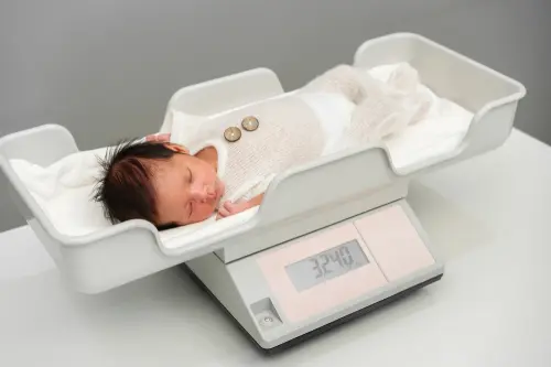 Berat badan ideal bayi-bebeclub 