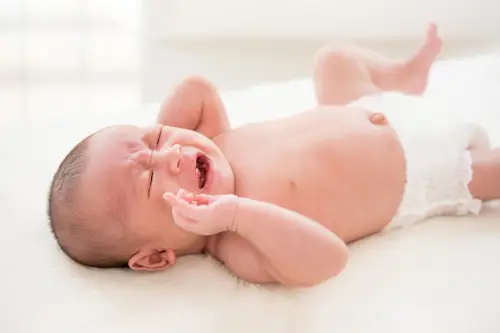 Intoleransi Makanan Bayi: Gejala, Penyebab, Solusi