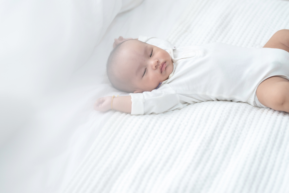 Jam Tidur Bayi Sesuai Usia dan Tips untuk Optimalkannya