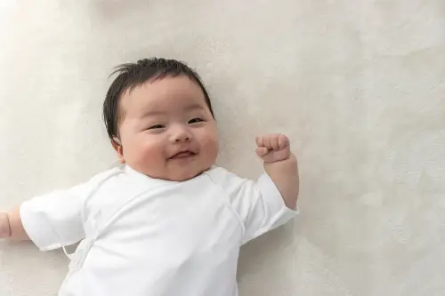 perkembangan bayi 3 bulan-bebeclub