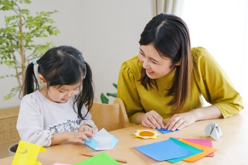 16 Kreasi dari Kertas Origami yang Mudah Dibuat si Kecil