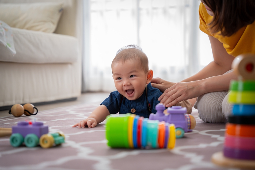 Mainan Bayi 5 Bulan yang Bagus untuk Stimulasi