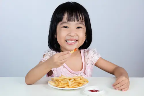 9 Makanan Tidak Sehat untuk Anak yang Wajib Dihindari