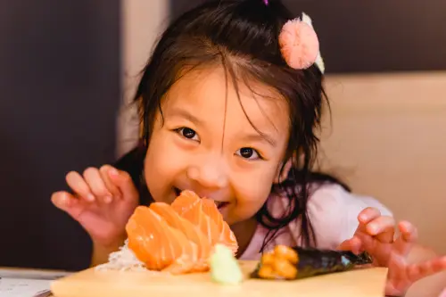 DHA Anak Usia Dini: 7 Manfaat + Sumber