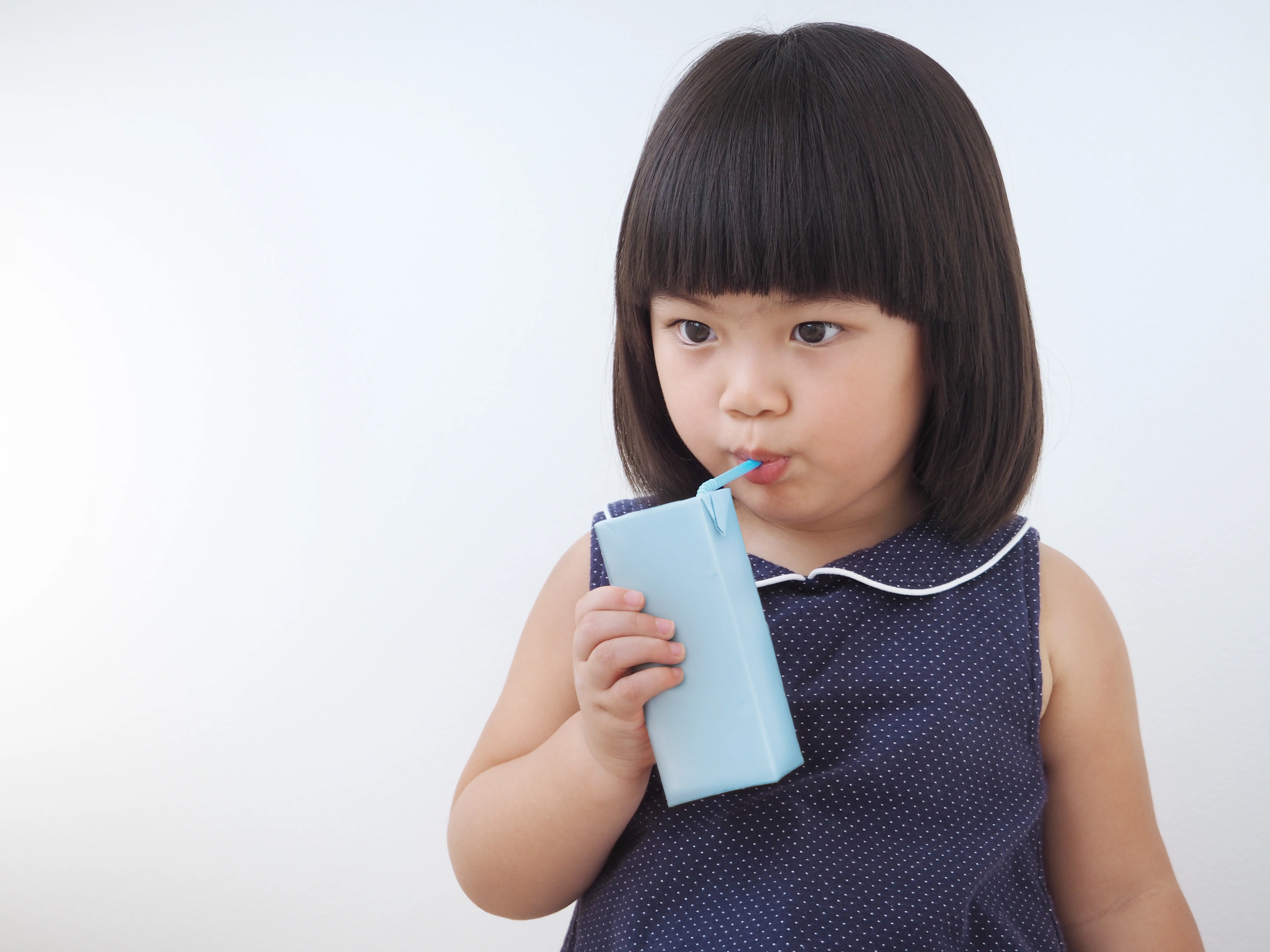 Susu Kotak Cair: Manfaat untuk Tumbuh Kembang Anak