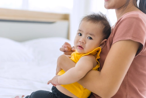 Perut Anak Kembung & Bunyi: 10 Penyebab Umum