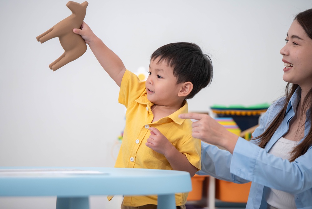 Perkembangan Anak 3 Tahun: Milestone & Cara Optimalkan Pertumbuhannya
