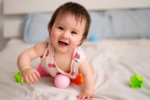 Perkembangan bayi 7 bulan-bebeclub