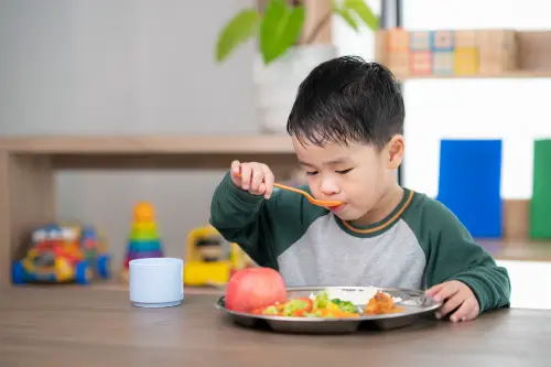 Porsi Makan Anak 3 Tahun: Panduan Ideal