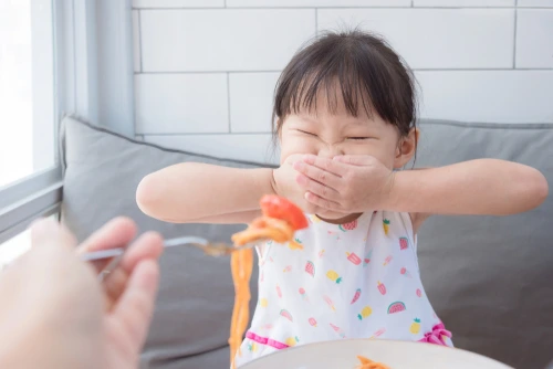 Picky Eater pada Anak: Penyebab + 10 Cara Atasi