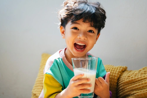 Inilah Manfaat Susu untuk Pertumbuhan Gigi Anak yang Sehat