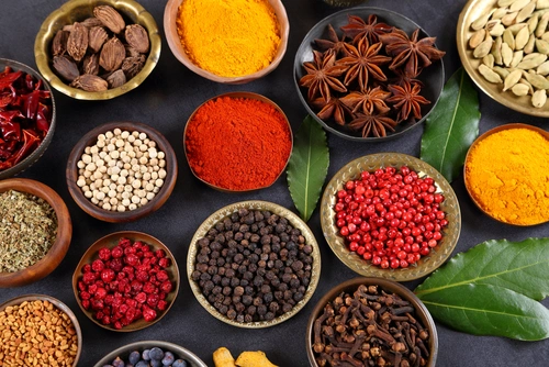 Lezat, Bergizi dan Sehat, Ini Manfaat Menambahkan Bumbu Aromatik (Bumtik) pada MPASI Si Kecil!
