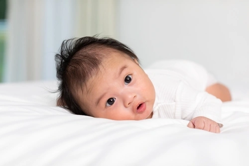 9 Cara Stimulasi Bayi 1 Bulan, Mana yang Sudah Dilakukan?
