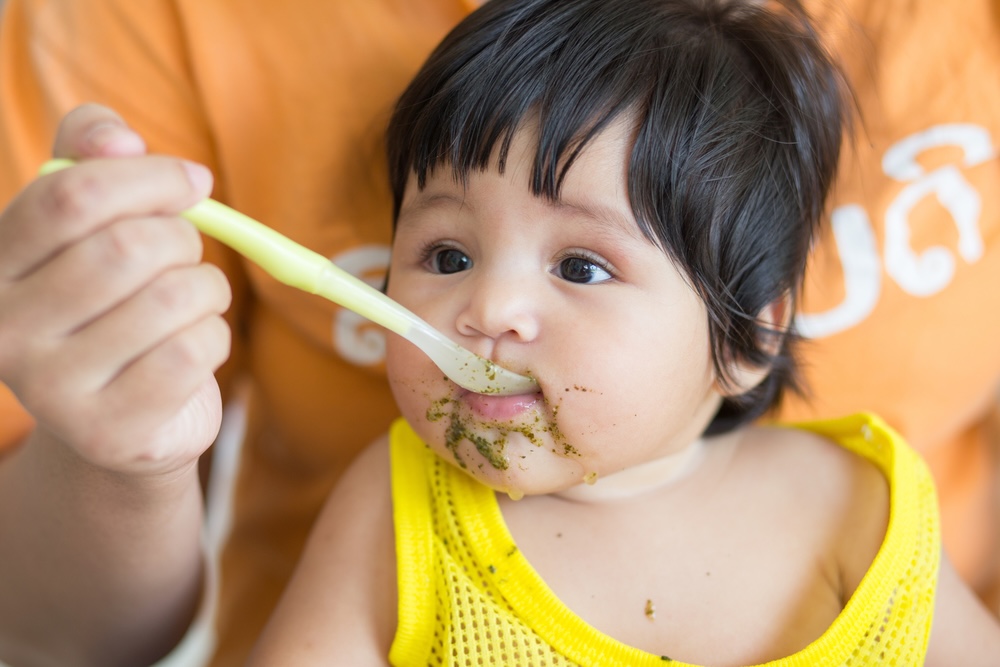 Normalkah Bayi 6 Bulan Susah BAB setelah Mulai MPASI?
